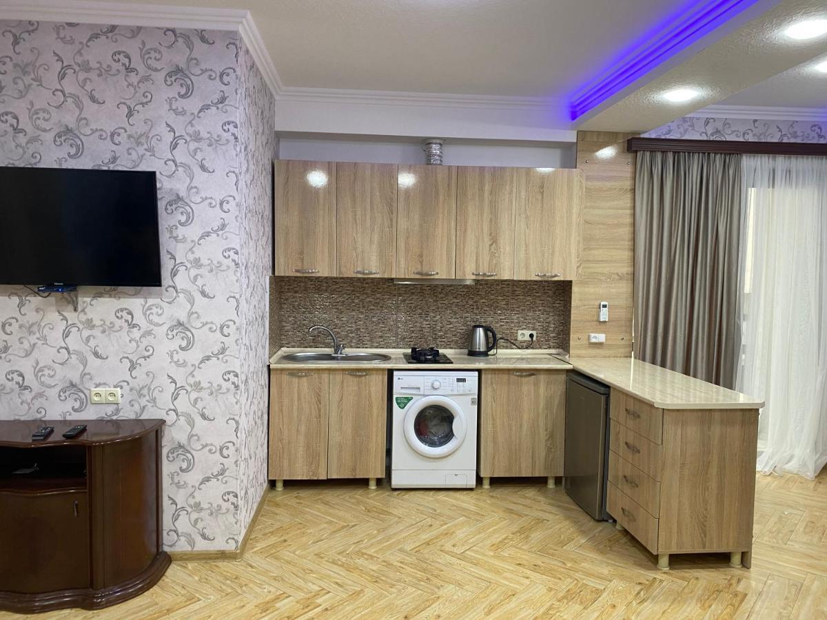 City Center Kutaisi Bagian luar foto